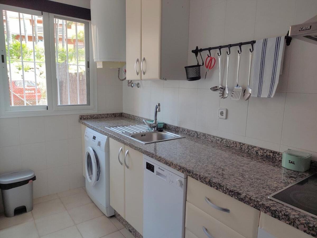 Apartamento Con Piscina كاساريس المظهر الخارجي الصورة