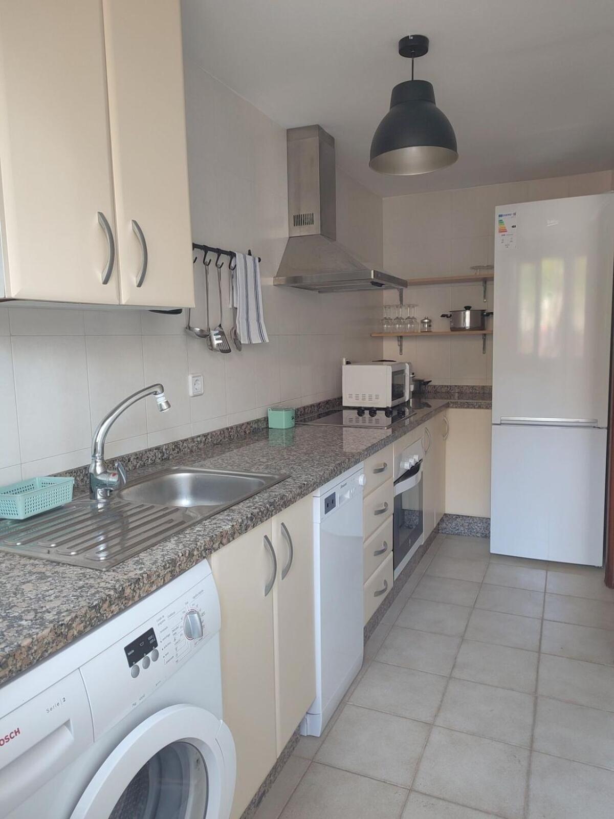 Apartamento Con Piscina كاساريس المظهر الخارجي الصورة